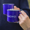 KOHO-Keramik-Tasse Blau anstoßen